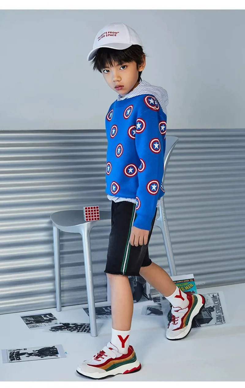 Детская одежда; коллекция года; осенняя одежда; стиль; тканый свитер для мальчиков с рисунком пятиконечной звезды и цветов; хлопковый трикотажный свитер