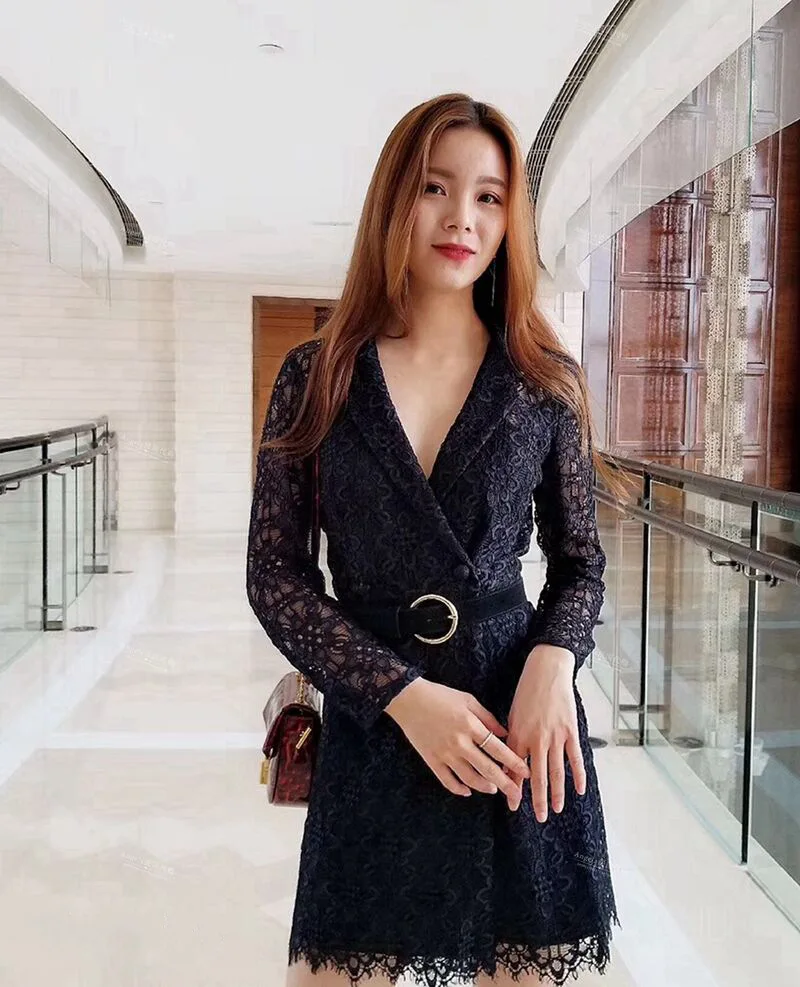 

Single Country's Home 19 Autumn & Winter New Women Crocheted Flowers Pierced Lace Suit Collar Double Breasted Mid-length Dress