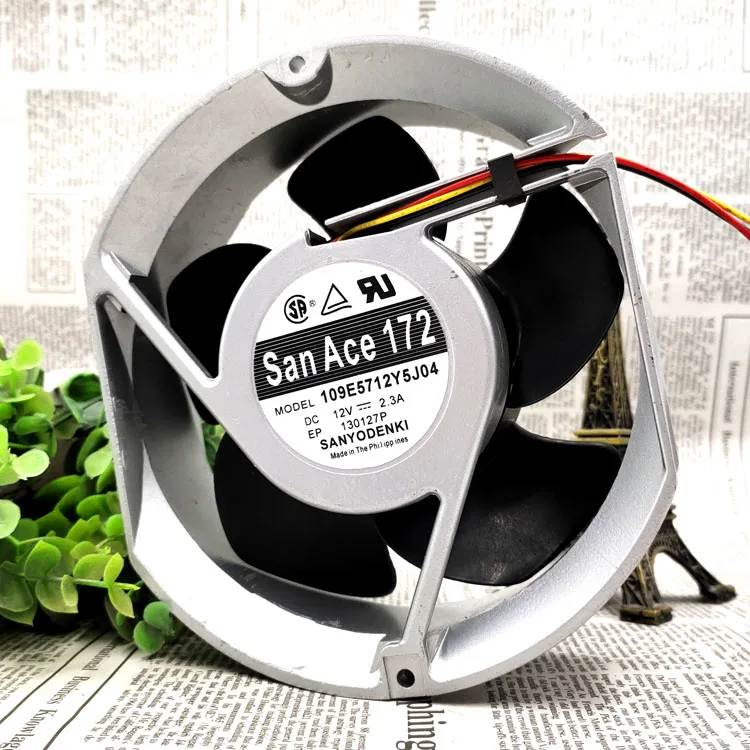 Вентилятор охлаждения Sanyo 109E5712Y5J04 12 В 17251 А максимальный расход воздуха в