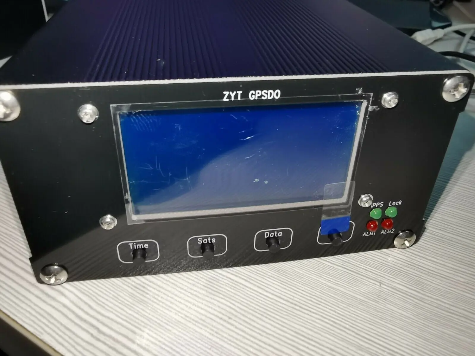 Upgraded version ZYT-GPSDO-1 Trimble LCD 10MHz 1PPS OCXO GPS Disciplined Oscillator communications antennas