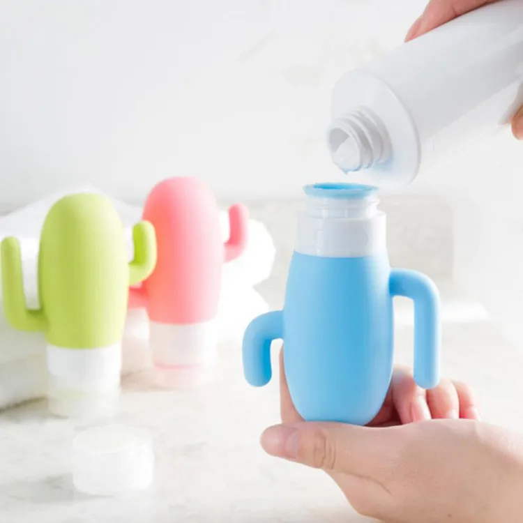 

1PcsTravel Refillable Plastic Bottles Silicone Skin Care Lotion Shampoo Gel Squeeze Bottle 80ml Outdoor Tube Containers Kits