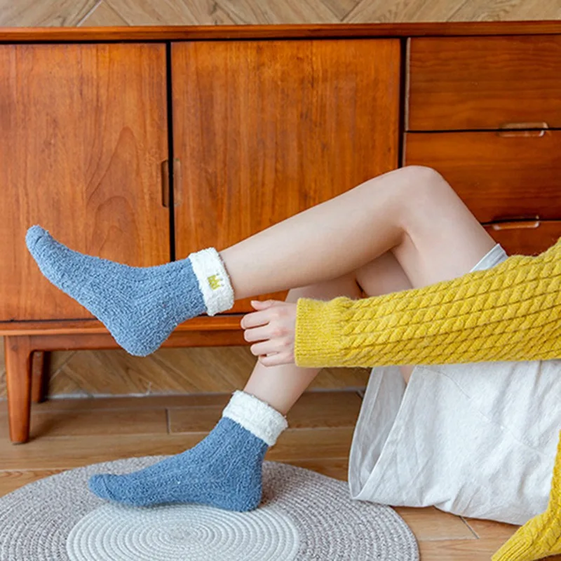 Осенне-зимние японские коралловые бархатные пушистые носки женские теплые утолщенные кавайные розовые носки для женщин чистый цвет