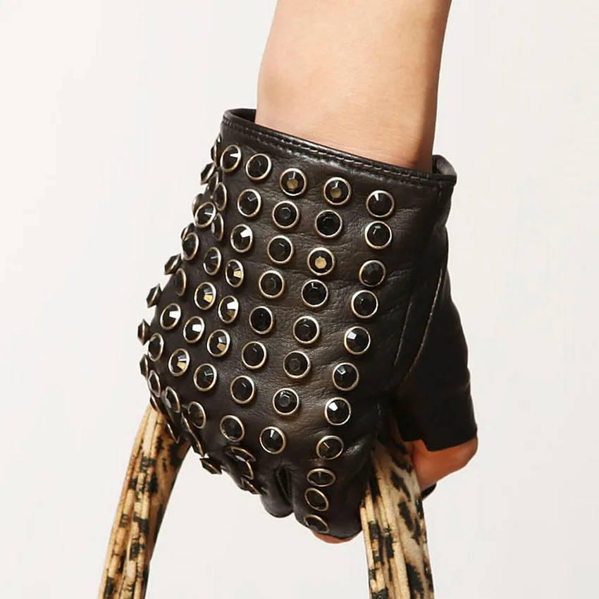 

Spring Autumn Real Leather Half Finger Gloves Female Sheepskin Rhinestones Performance Punk Driving Semi-Finger Gloves L116NN-1