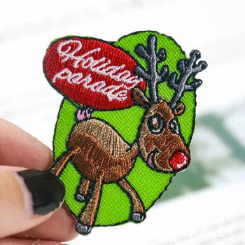 

Cartoon Christmas Deer Embroidery Appliques Iron on Patches for Clothing Animals Head Stickers Cute Animal Badges Parches
