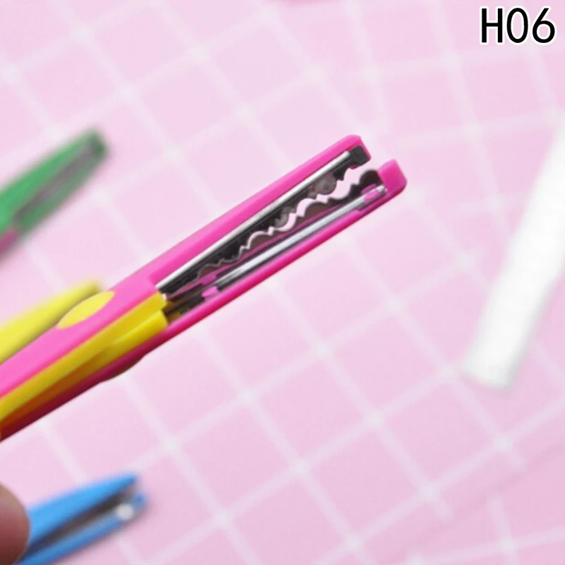 1 шт. ножницы для лаконичности металлические и пластиковые DIY Скрапбукинг фото Цветные Ножницы бумажное украшение дневника с 6 узорами - Цвет: 6