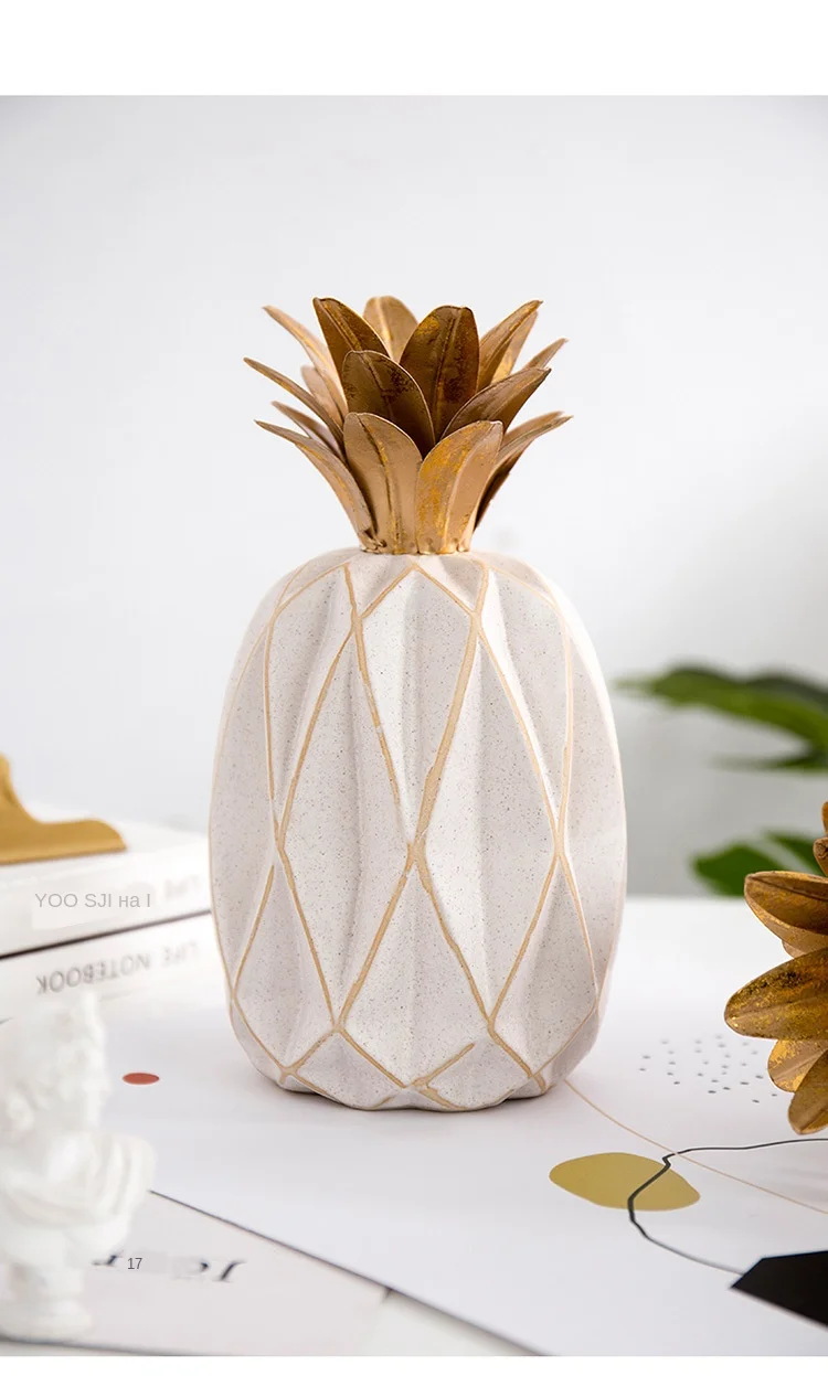 pineapple Figurines (13)