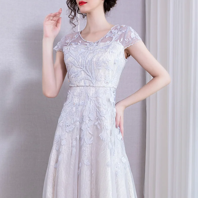 

2020 Pack Sexy V Collar Heavy Industry Embroidery Diamond Mesh Big Pendulum Dress Long Money Dress Women's Wear