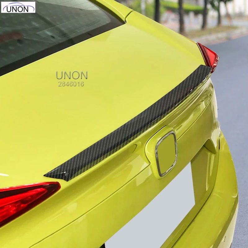 Для Honda Civic десять поколение 2016-2019 хвост восстановлена с высокая конфигурация