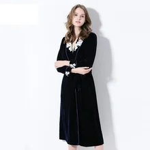 Высококачественный бархатный вышитый роскошный кружевной халат для женщин с длинным рукавом Элегантные ночные рубашки женские темно-синие длинные пижамы