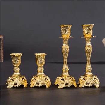 

2Pcs/set European Retro Candlestick Gold Silver Western Restaurant Decoration Romantic Holiday Candle Holder Wedding Candlestick