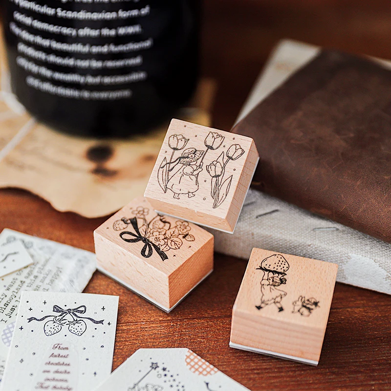 JIANWU Cute Girl Strawberry Bouquet Stamp Fresh Salt Style Wooden Stamps for Scrapbooking Photo Album DIY Craft Supplies afbeelding