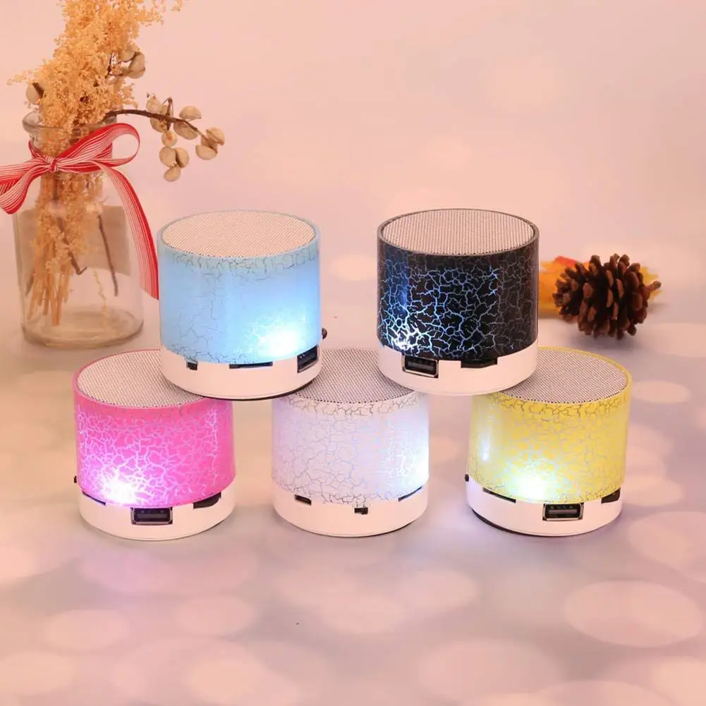 

Wireless Bluetooth Speaker Colorful Light Small Crack Sound Speaker Audio Mobile Phone Mini Subwoofer Support TF Card U Disk AUX