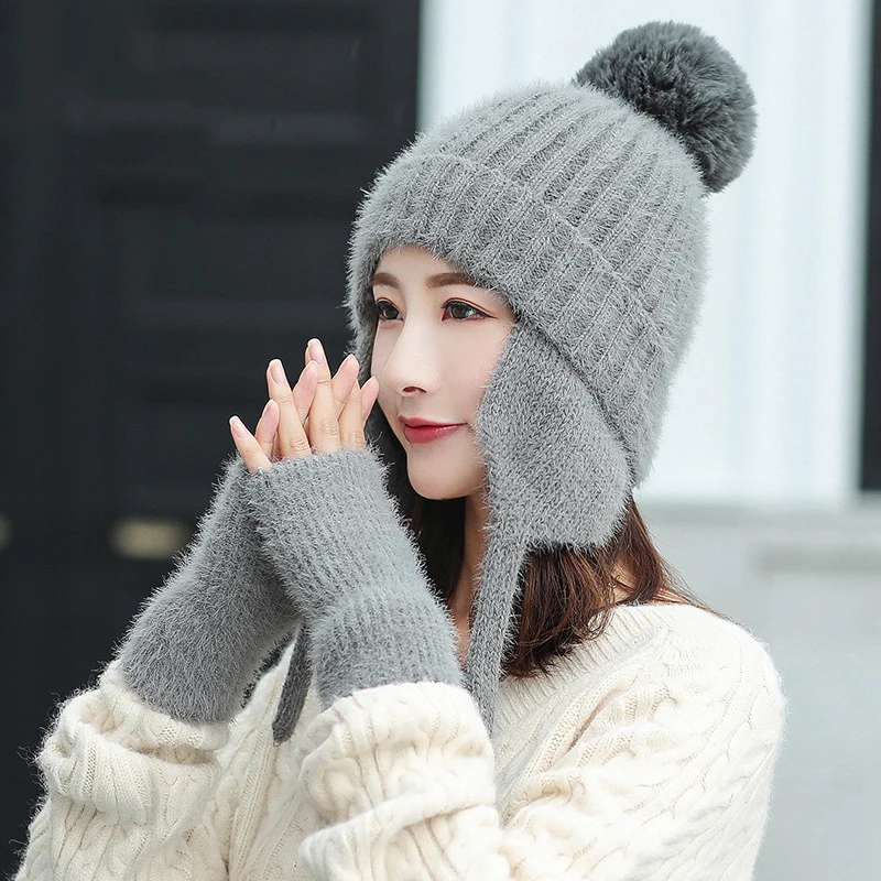 Gray Solid Women Earflap Cap Gloves Set Classic Polyester Beanies Hat for Sweet Girls Super Soft with Big PomPom Lady Winter Warm Hat - Цвет: Gray