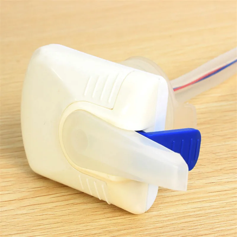 Белый Tap Water& Drink Beverage Dispenser Electric Automatic soda bottle Dispenser For wedding decoration Home Kitchen Tool straw - Цвет: Белый