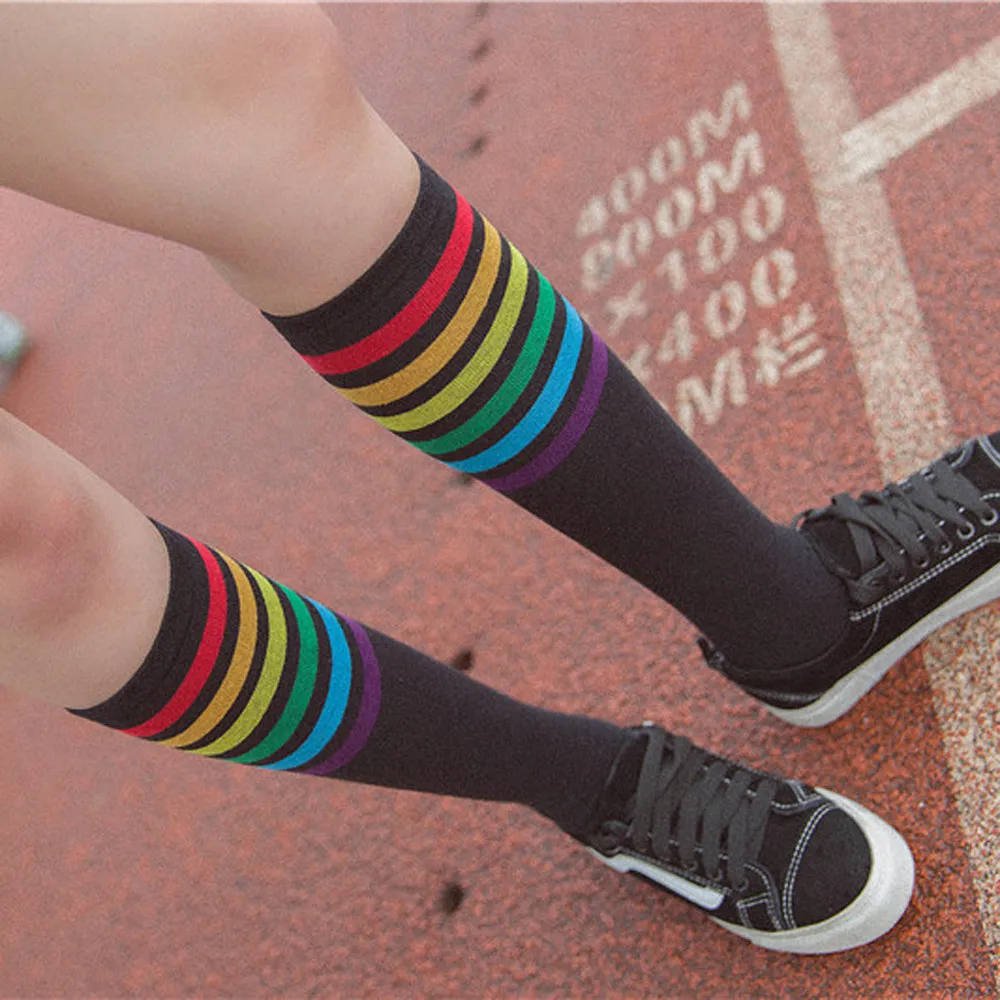 KLV носки женские Харадзюку, 1 пара, Гольфы выше колена, радужные полосатые футбольные спортивные носки для девочек черные, белые, D5