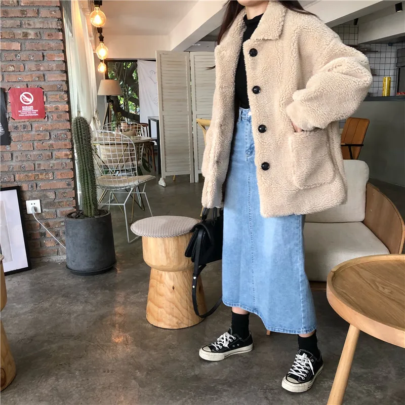 

Photo Shoot 2019 Autumn And Winter Fold-down Collar Plush Lambs Wool Thick Warm Mid-length Cotton Coat