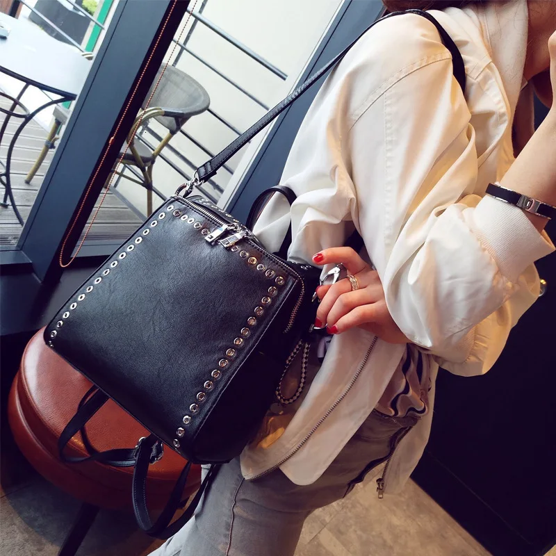 Женский школьный рюкзак из натуральной кожи с заклепками|Рюкзаки| |