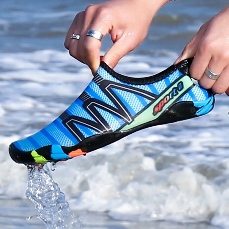 Zapatillas deportivas de verano para hombre y mujer, calzado atlético ligero para surfear en la playa y deportes acuáticos, novedad de 2021