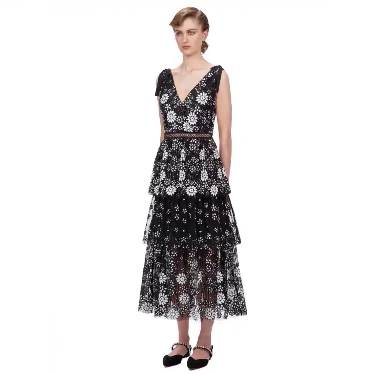 Hb24b304934dd4bb29410ff7e5f7bfea8t