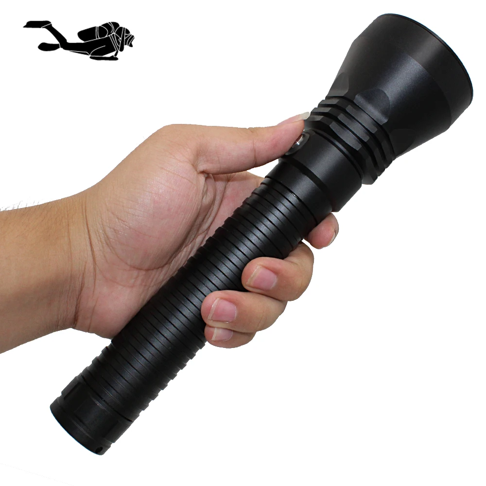 xhp70 flashlight (2)
