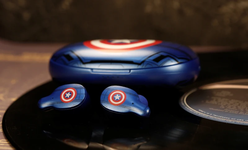 Мстители Железный человек Капитан Америка настоящие беспроводные Bluetooth наушники MHS606 TWS стерео набор наушников зарядная коробка для хранения
