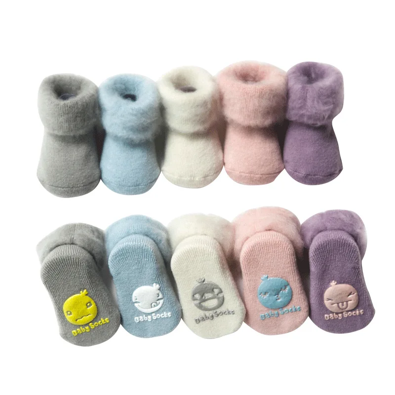 

Autumn and winter plus velvet thick baby socks without bones to keep warm non-slip baby socks 0-1-3 newborn non slip socks