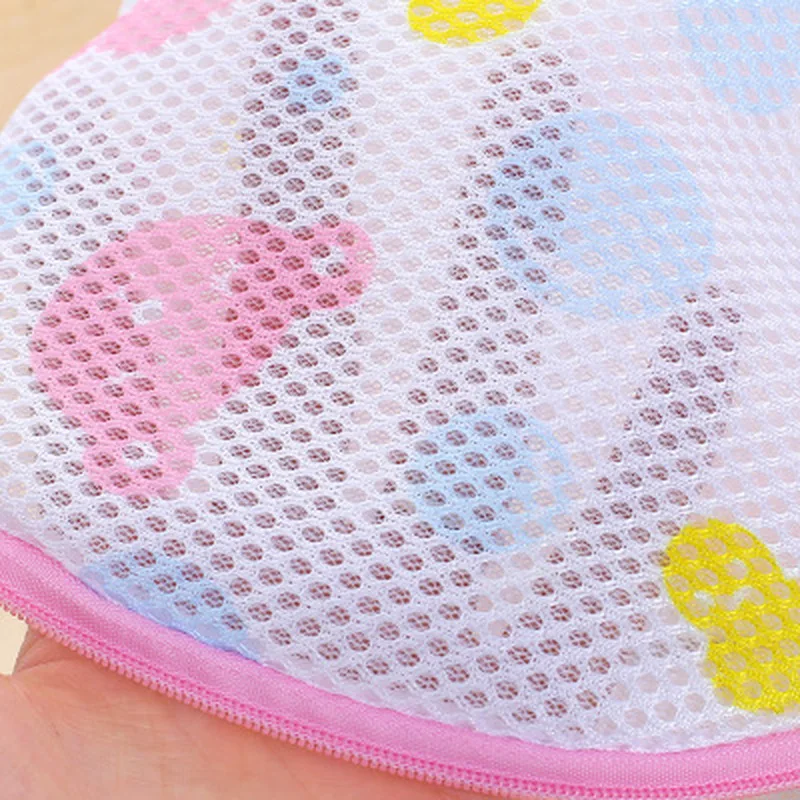 1PCs Clothes Washing Machine Triangle laundry wash bags Bra Aid Hosiery Shirt Sock Lingerie Saver Mesh Net Wash Bag Pouch Basket
