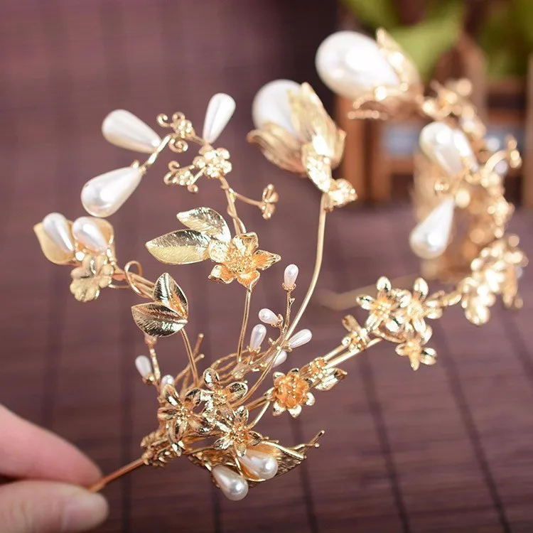 2800858593_701197760