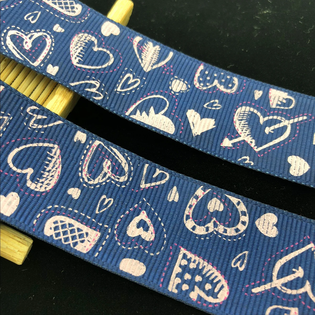 Navy Blue Новинка 5 ярдов 1 ''25 мм многоцветный Амура стрела напечатаны корсажная лента бант для волос - Цвет: Navy Blue