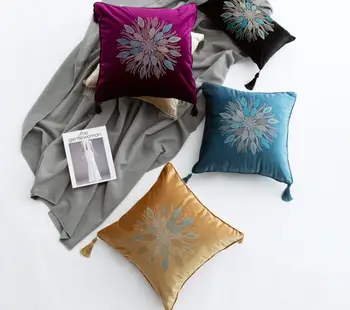 

4 Sizes Bauhinia Design Cushion Cover Throw Pillowcase Sofa Bed Cushion Without Filler Diamonds Ironing With Tassels