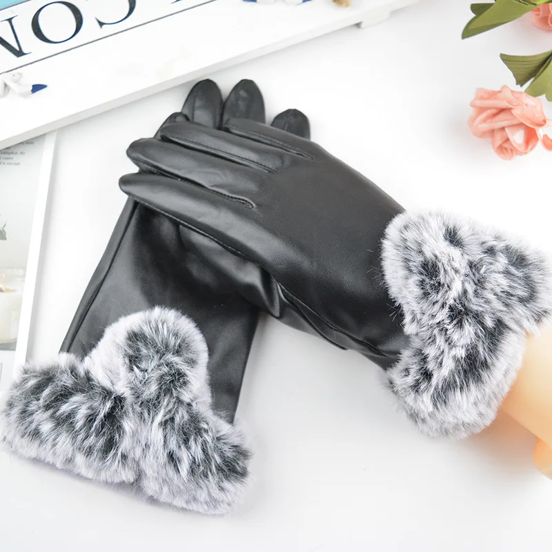 

Ms. big haired V-shaped touch screen warm plus velvet gloves winter riding fashion leather gloves outdoor plus velvet gloves