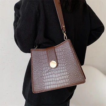 

Women's Bag 2020 New European and American Bucket Ladies Single Shoulder Bag Black Small Women Handbags for Autumn Winter