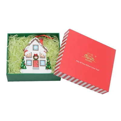 Maxora полимерный блеск рождественский дом из 5 персонализированных елочных украшений - Цвет: family of 2-gift box