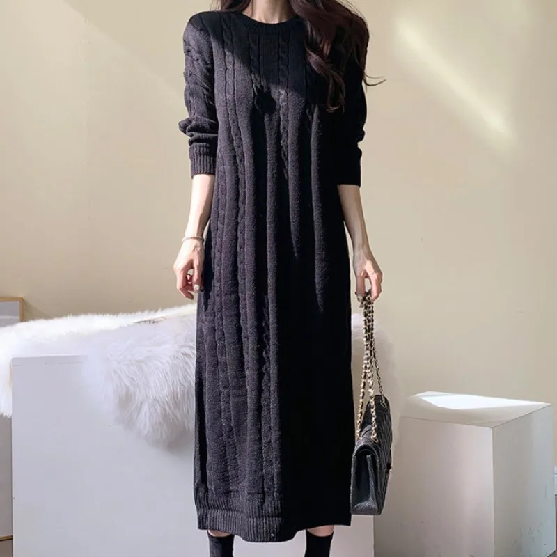Autumn And Winter Chic New Women's Round Neck Twist Knit Mid-Length Sweater Long Dress