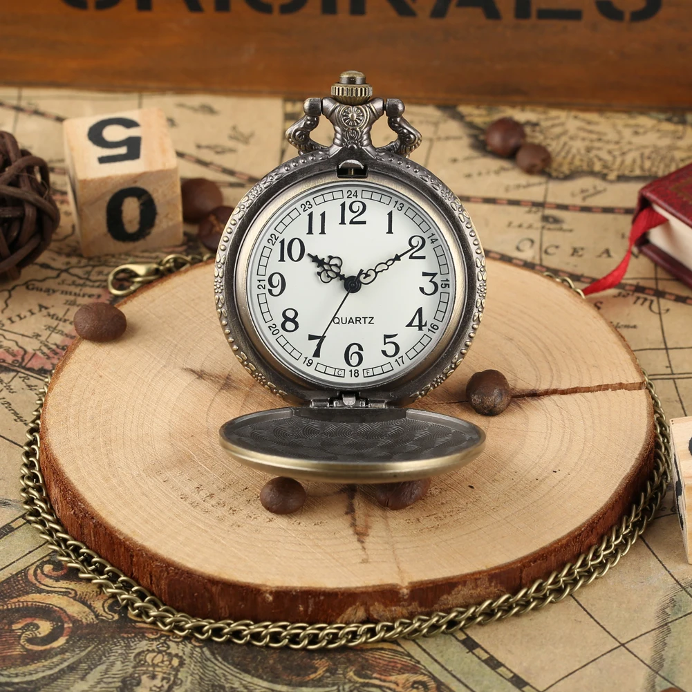 Slim Chain Clock Pocket Watch relogio Montres Big Fish Pattern Case Large White Dial with Arabic 3