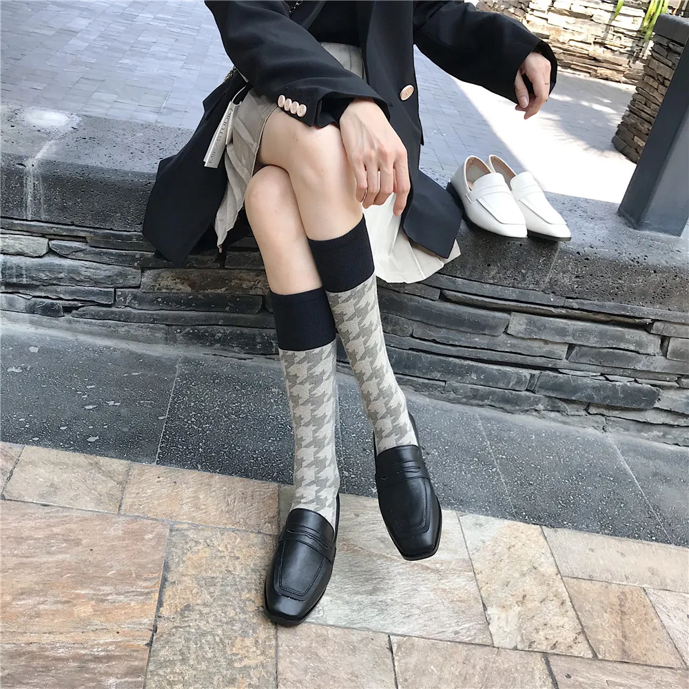 MOLAN Brand Designers Autumn Korean Fashion Luxury Genuine Leather Flats Women Shoes Slip On Loafers Casual Black Aplricot