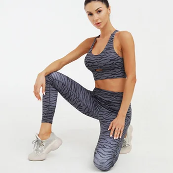 

Sexy Sports Suit Women Printed Fitness Yoga Set Tracksuit Gym Jogging Sportswear Running Top Leggings Workout Clothing Mujer