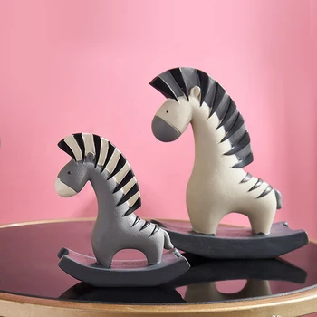 

Cute Nordic Rocking Horse Resin Ornament Crafts Miniature Animals Creative Figurines Children's Room Table Decoration L