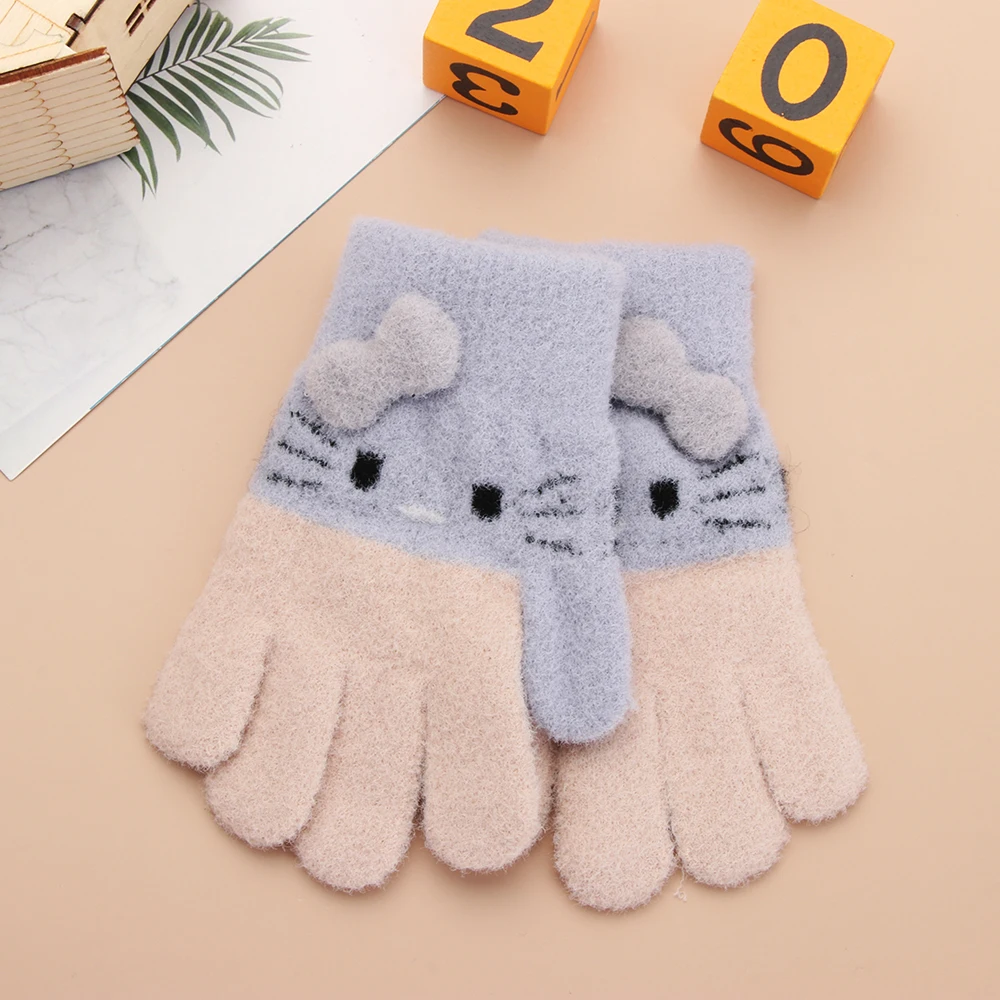 1Pair Kids Knitted Gloves Winter Warm Children Full Fingers Mittens Boys Girls Cute Cartoons Soft Gloves for 3-10 Years Old baby accessories clipart