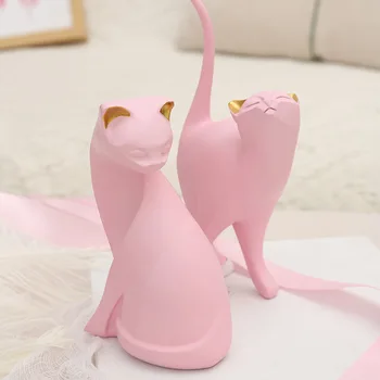 

Nordic Pink Kitten Resin Cat Ornament Creative Cute Animal Crafts Home Furnishing Decoration Bar Desktop Figurines Decor