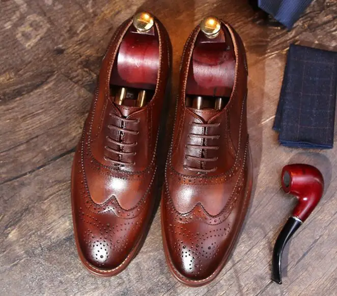 2 цвета Мужские модельные туфли с перфорацией в стиле ретро модные мужские на