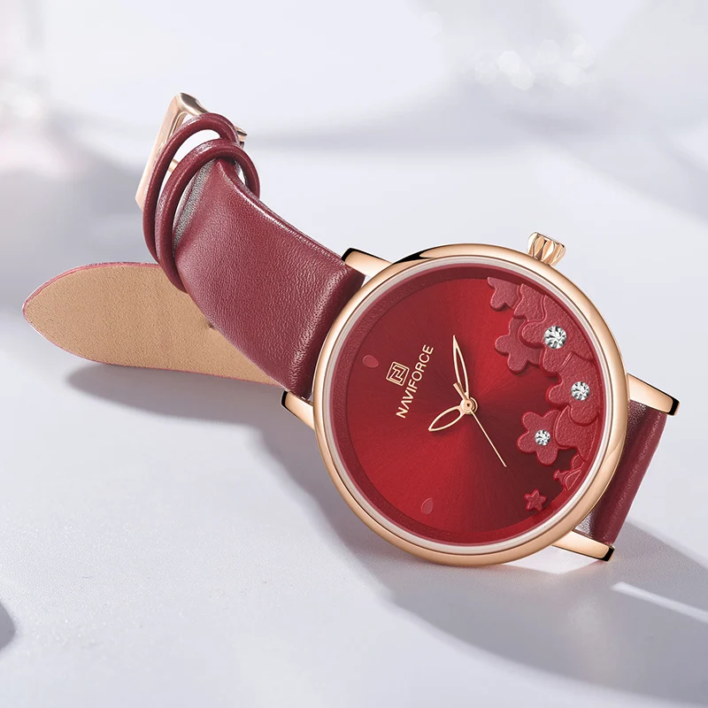Tanie NAVIFORCE zegarek dla kobiet wodoodporne skórzane zegarki luksusowy kwiat zegarek kwarcowy kobieta zegar Reloj Mujer Charms panie prezent