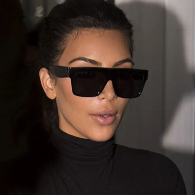

Marque De mode Designer Vintage dame carré lunettes de soleil femmes Kim Kardashian Rivet lunettes plat Top lunettes de soleil f