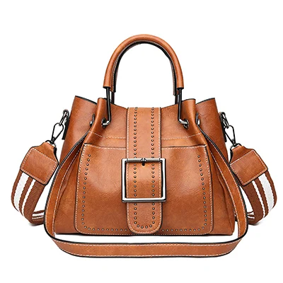 Винтажные женские сумки известных дизайнеров с заклепками, сумки-мессенджеры с короткими ручками, сумка-тоут высокого качества - Цвет: Brown