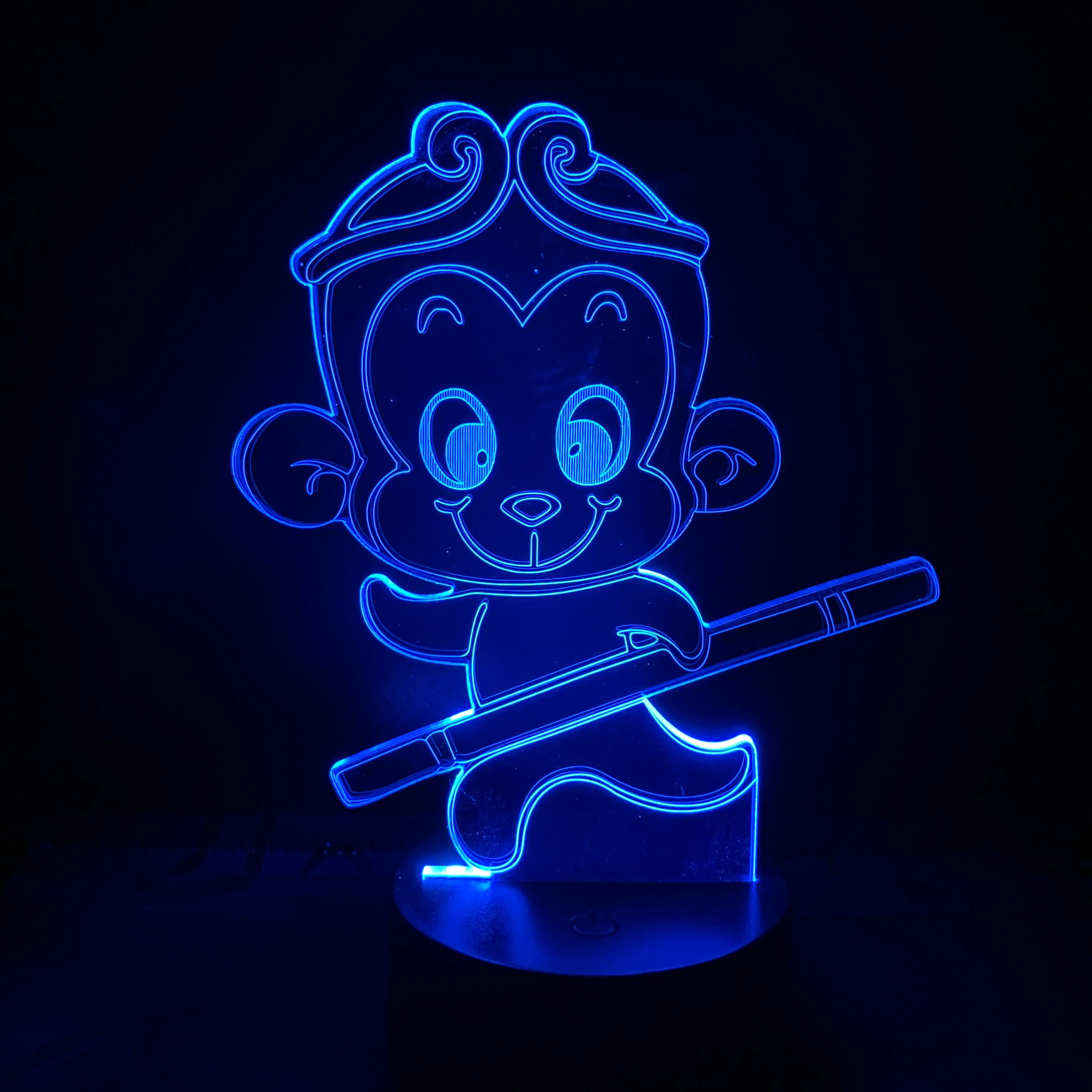 Светодиодный ночной Светильник q-версии Король обезьян солнце Wukong путешествие к западу Золотая дубинка 3d иллюзия прикроватная декоративная 3d лампа