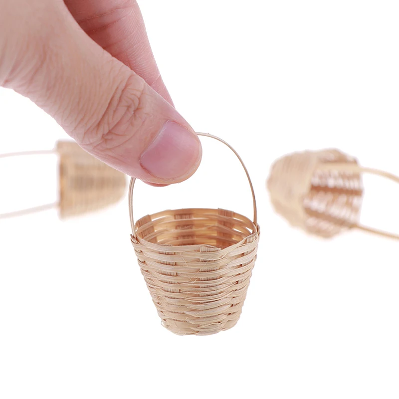 1/12 scale Mini Bamboo Basket Simulation Food Basket Model Toys for Doll House Decoration Dollhouse Miniature Accessories