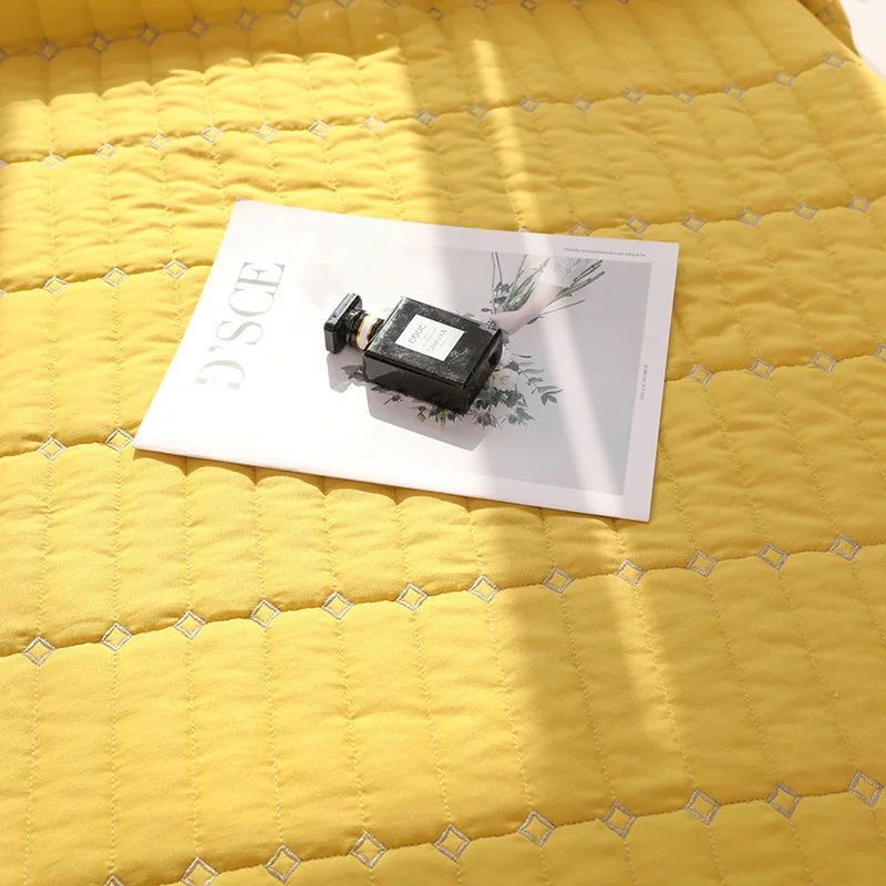 Printed Summer Quilt Washed Cotton Summer Blanket Airable Cover Thin Blanket Spring And Autumn Quilt Gift Blanket