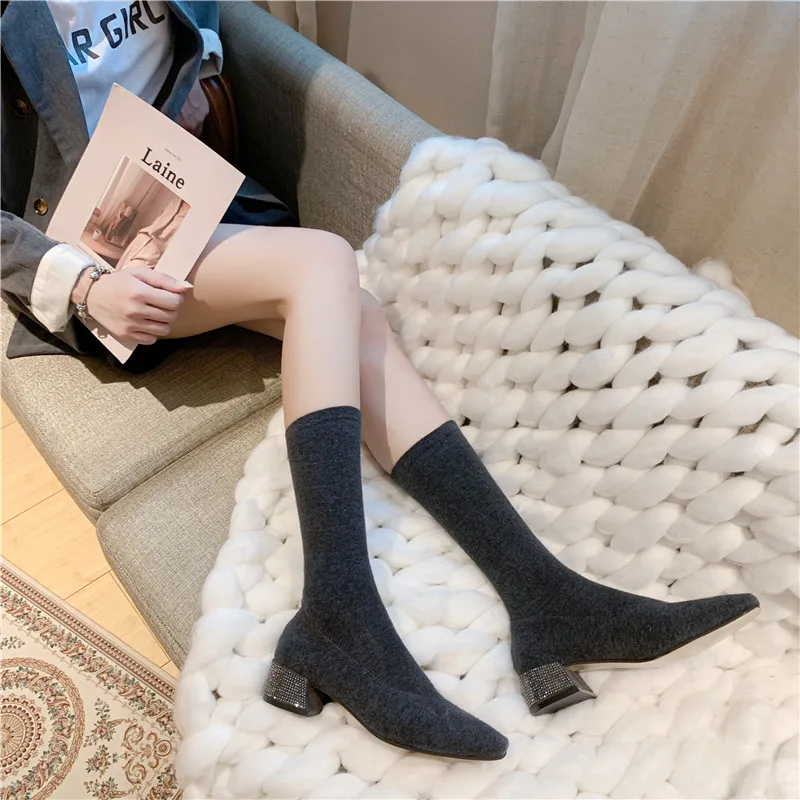 Модные весенне-осенние вязаные эластичные сапоги-чулки черные носки сапоги до середины икры с острым носком женская обувь,, возврат 39