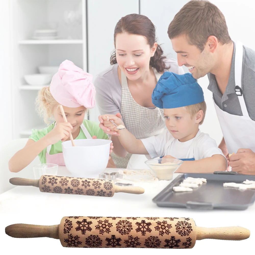 

35X5cm Embossed Christmas Rolling Pin Snowflake Engraved Pattern Roller For Baking Kids Adults To Make Cookie Fondant Cake Dough