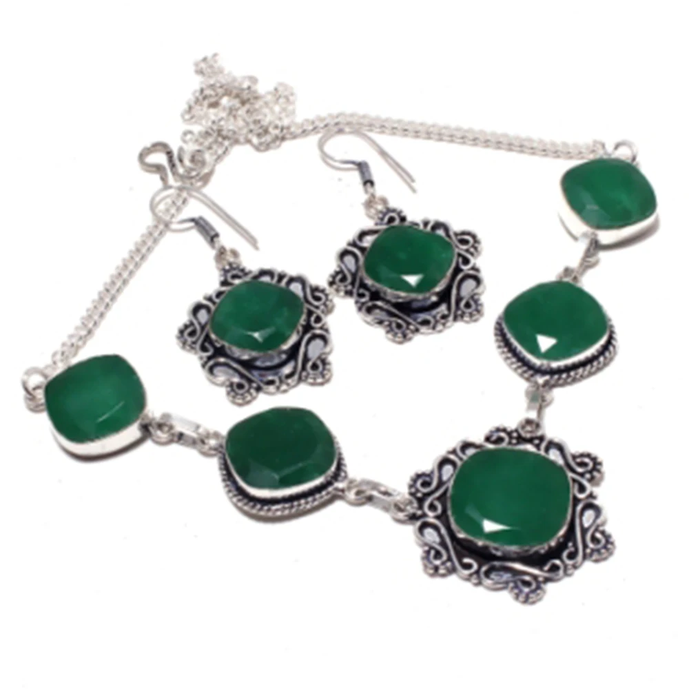 

Emeralds Necklace + Earings Silver Overlay over Copper, 48 cm , N4220